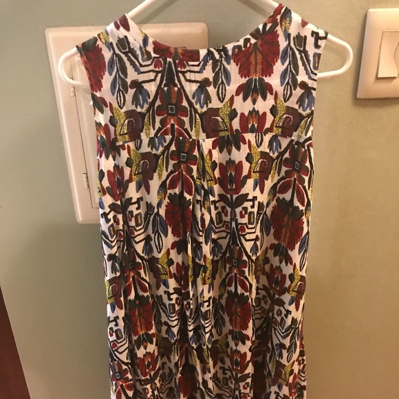 Kori Tops - NWT Floral tunic